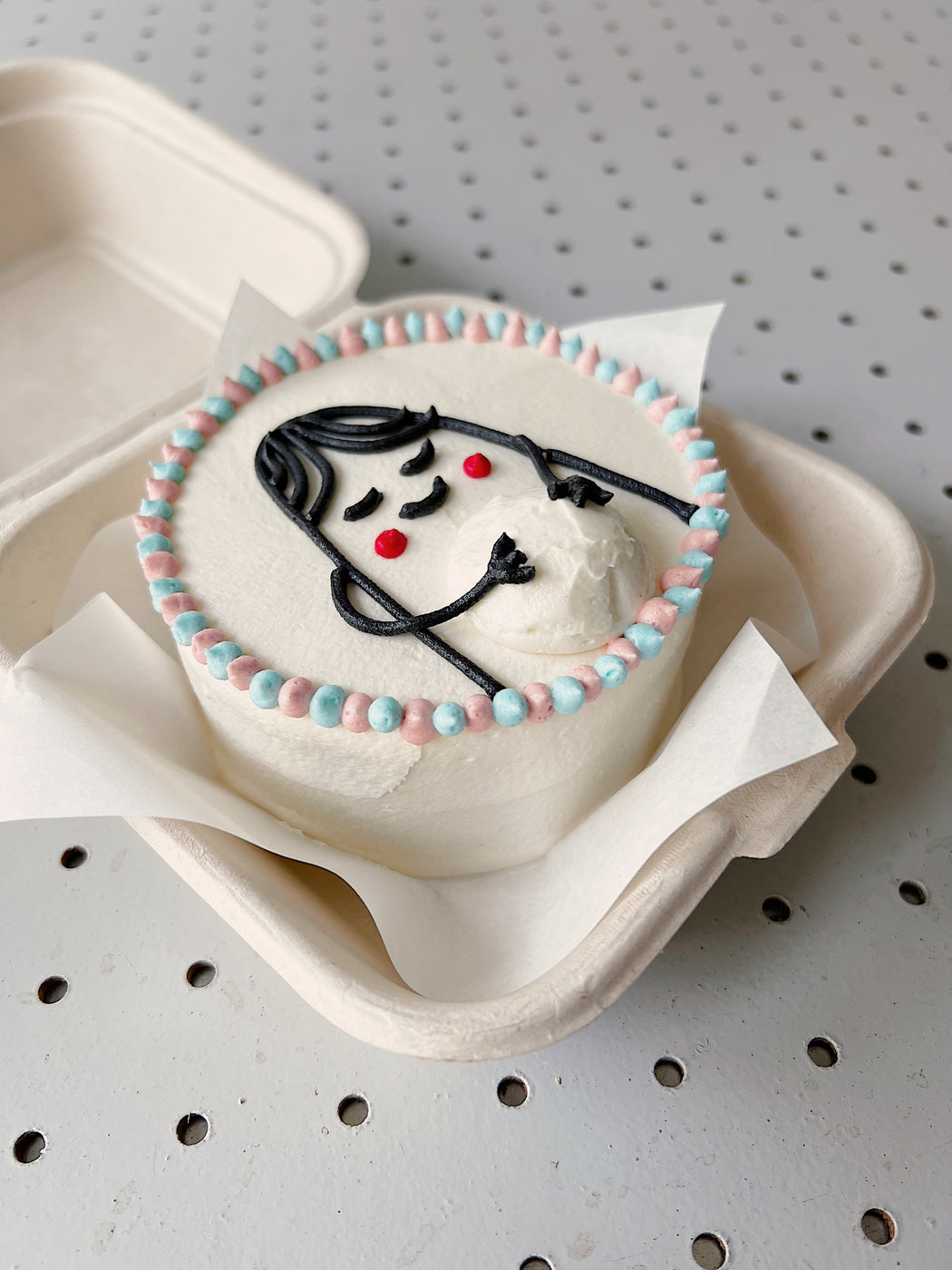 LB Peekaboo Surprise (Gender Reveal Cake)