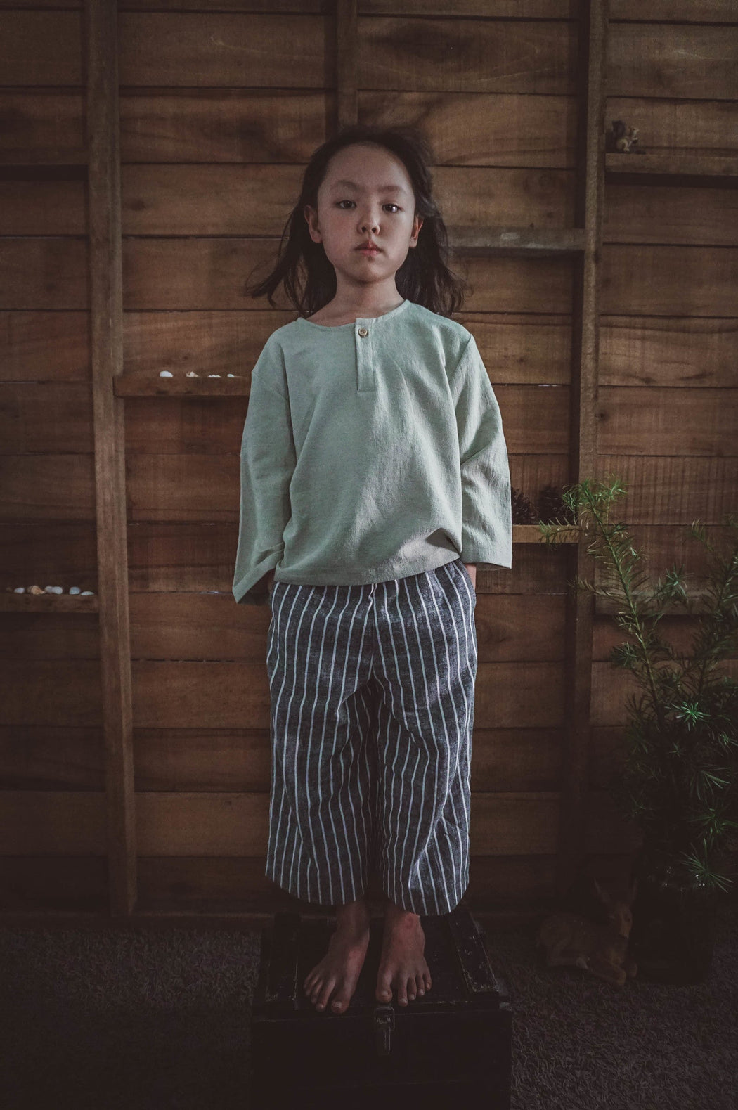 little RAIA linen top / green