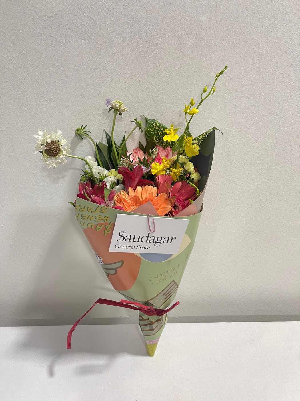 Daily Surprise Blooms / Petit Posy 50