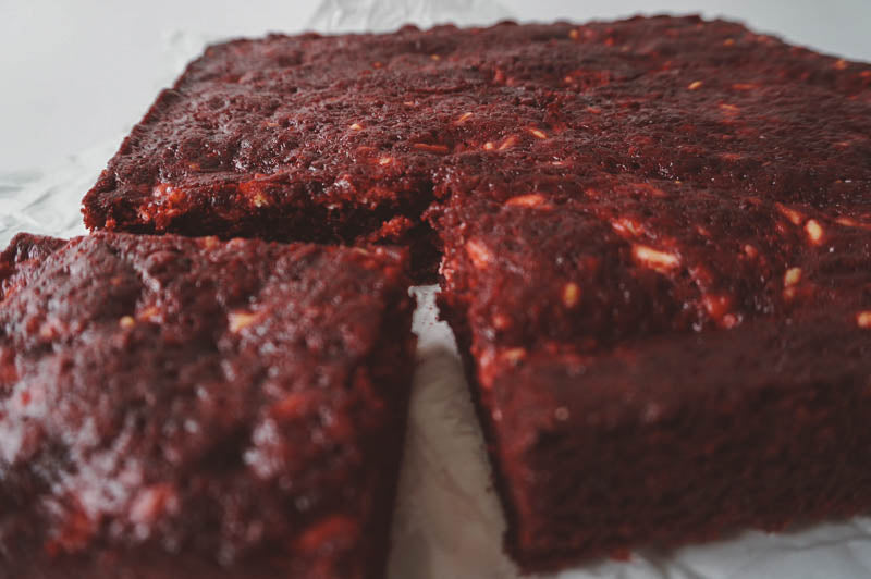 Raspberry Velvet Cheese Giant Loaf
