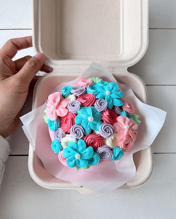 LB Lola Bouquet