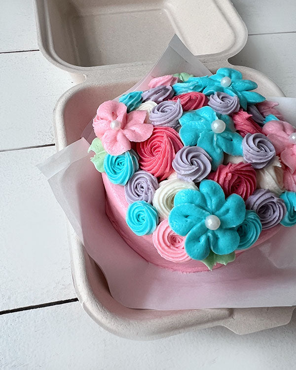 LB Lola Bouquet