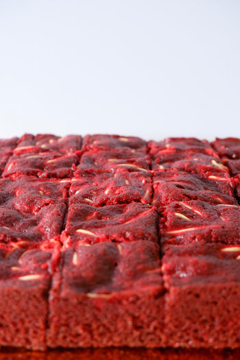 Raspberry Velvet Cheese Giant Loaf